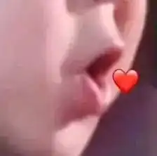  抖音嘴巴吐爱心的音乐是什么抖音嘴巴吐爱心表情包