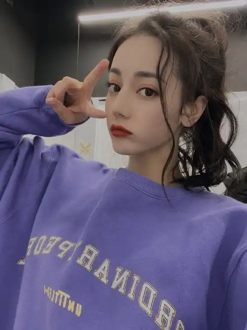 姐妹情深杨幂留言为迪丽热巴庆生,胖迪连续9年分享美照受期待 姐妹情深杨幂留言为迪丽热巴庆生,胖迪连续9年分享美照受期待