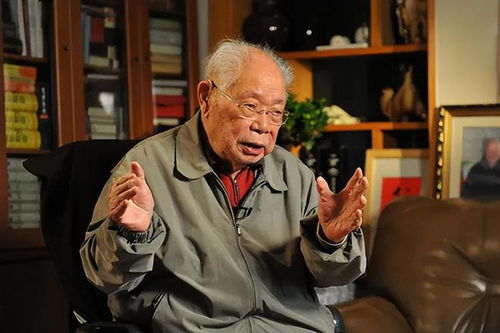  她的丈夫是出卖江姐的叛徒,她为何却备受国人爱戴今98岁仍健在