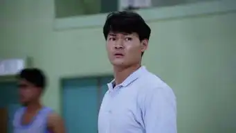  逃学威龙2里和周星驰争朱茵的高级探员,如今已是油腻大叔