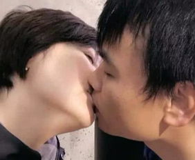  袁立婚房曝光,小区老旧室内杂乱,坦承内心挣扎