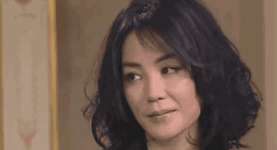  她唱歌是天后,演戏是影后