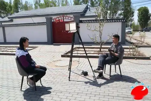  争做新闻尖兵讲好临泽故事记临泽县融媒体中心记者贾得辉