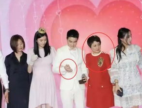 求婚表情包奚梦瑶