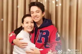  谭晶给包饺子,袁娅维又亲又抱,可得看好你们人见人爱的老公迪玛希啦