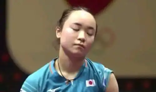  心有不甘伊藤美诚不敌陈梦后,表情非常无奈,网友赢得痛快