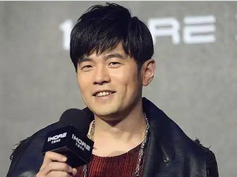 杰伦粉丝表情包发福