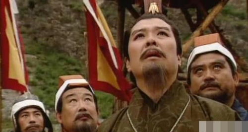  关羽被杀后,为何刘备做的第一件事是称帝,而不是为关羽报仇