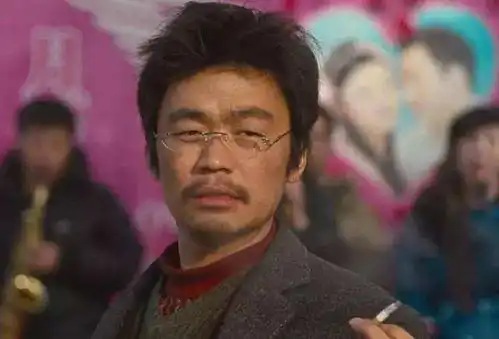  段奕宏王宝强的非专业演技让我服气,抽根烟就能甩别人一大截