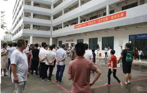  薪资5000起包吃住加班稳定长白班,大量暑假工临时工操作工品检岗社会工招聘啦自由选择岗位