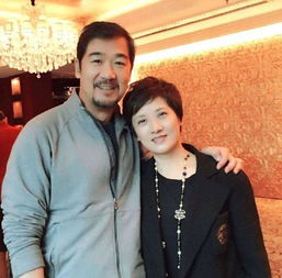  张国立吃饭拍桌子,被邓婕拆穿小心思,委屈的表情好可爱