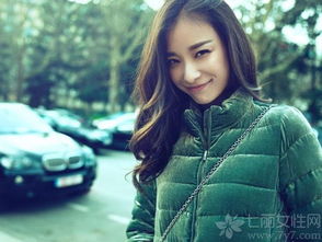  倪妮清纯时尚巴黎写真卖萌表情俏皮可爱