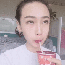  跟膏药一个味的维他柠檬茶为啥能上瘾东方树叶了解一下