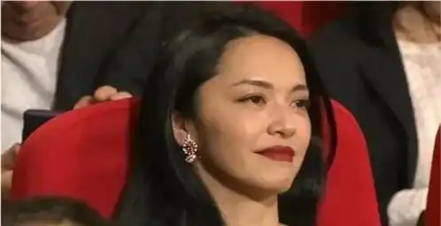  白玉兰历届落选视后反应热依扎无表情,倪妮保持微笑姚晨自嘲