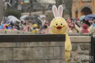  东京迪士尼新角色登场兔耳小黄鸡