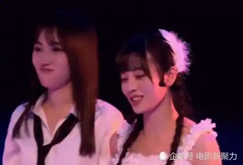 姐妹情深的表情包赵嘉敏