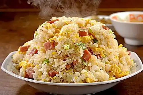  西行厨房一碗腊味儿黄金炒饭就能吃出的幸福感