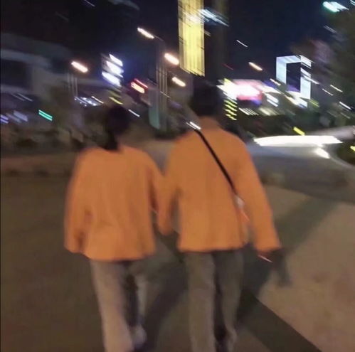  情侣头像有了你,我迷失了自我失去你,我多么希望自己再度迷失