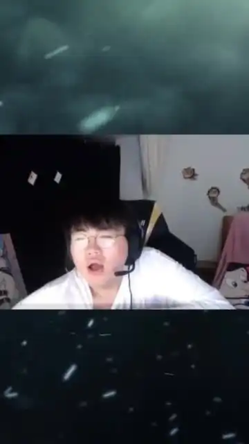 恶龙咆哮表情包gif小心