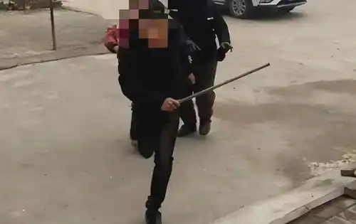 碾死我表情包打架