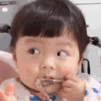  迪士尼公主在用的表情包