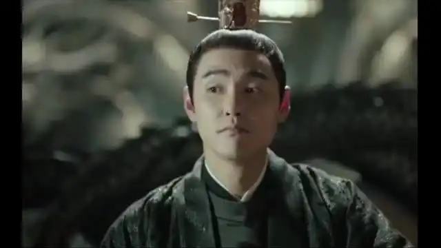  扶摇无极遇刺,这惊恐的小表情没谁了