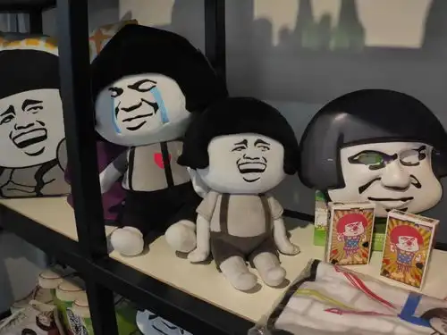  火了这位潮汕小伙创作的表情包,央视团中央都在用