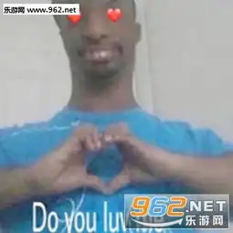  抱歉我想静静搞笑表情包试图抓住爱情小男孩拔河表情包下载乐游网游戏下载