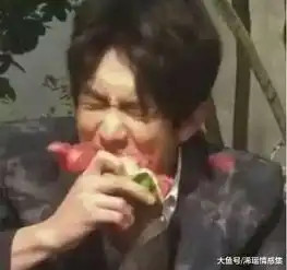 哭表情包背后的故事笑哭