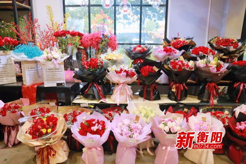  今天情人节鲜花最娇艳赶快去花店选一束送给意中人吧
