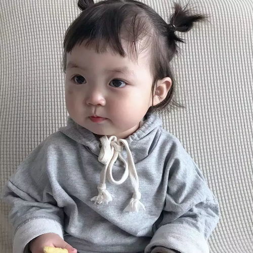  她长了一张屁股脸,拍照却萌哭百万人韩国小萝莉让你看完又想生女儿了