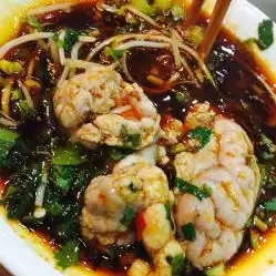  草根串串绿地468分店