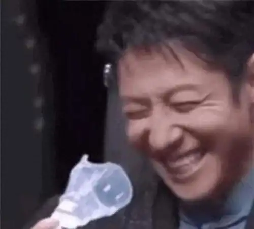  偶遇撒贝宁和妻儿游西藏,被赞本人比电视帅,一家四口出游好幸福