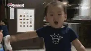  你妆也不化,全身首饰不超过两百,也想上我的车