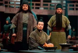  如果张辽投靠刘备,他能成为五虎之首呢至少他比不了这两位
