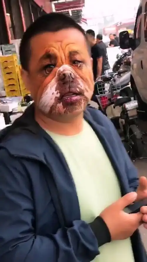  这表情很坑爹啊