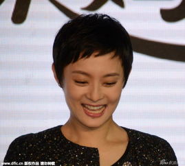  孙俪粉嫩登场表情搞怪新浪图片