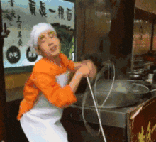  搞笑gif趣图这大概就是你们要的生活中的女神了吧