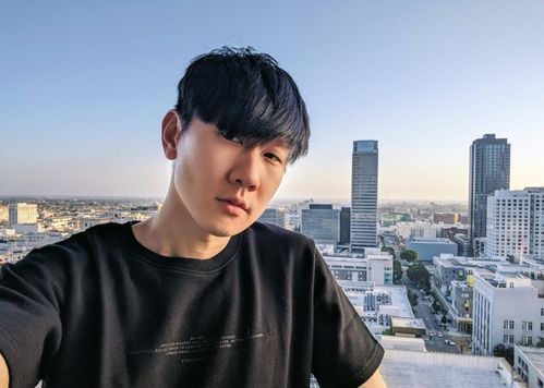  林俊杰曾和金莎传绯闻,公开表白田馥甄,如今又被女网友纠缠
