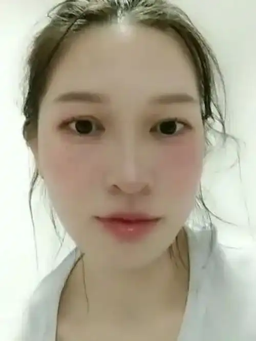  比心给自己一个微笑让心情豁然开朗感谢那些默默给我点赞的人